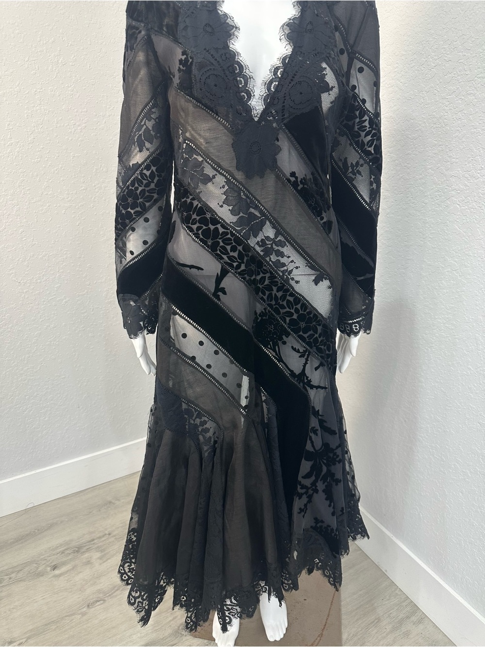 Authentic Zimmermann Lace Print Long Dress size 2 - Picture 8 of 11